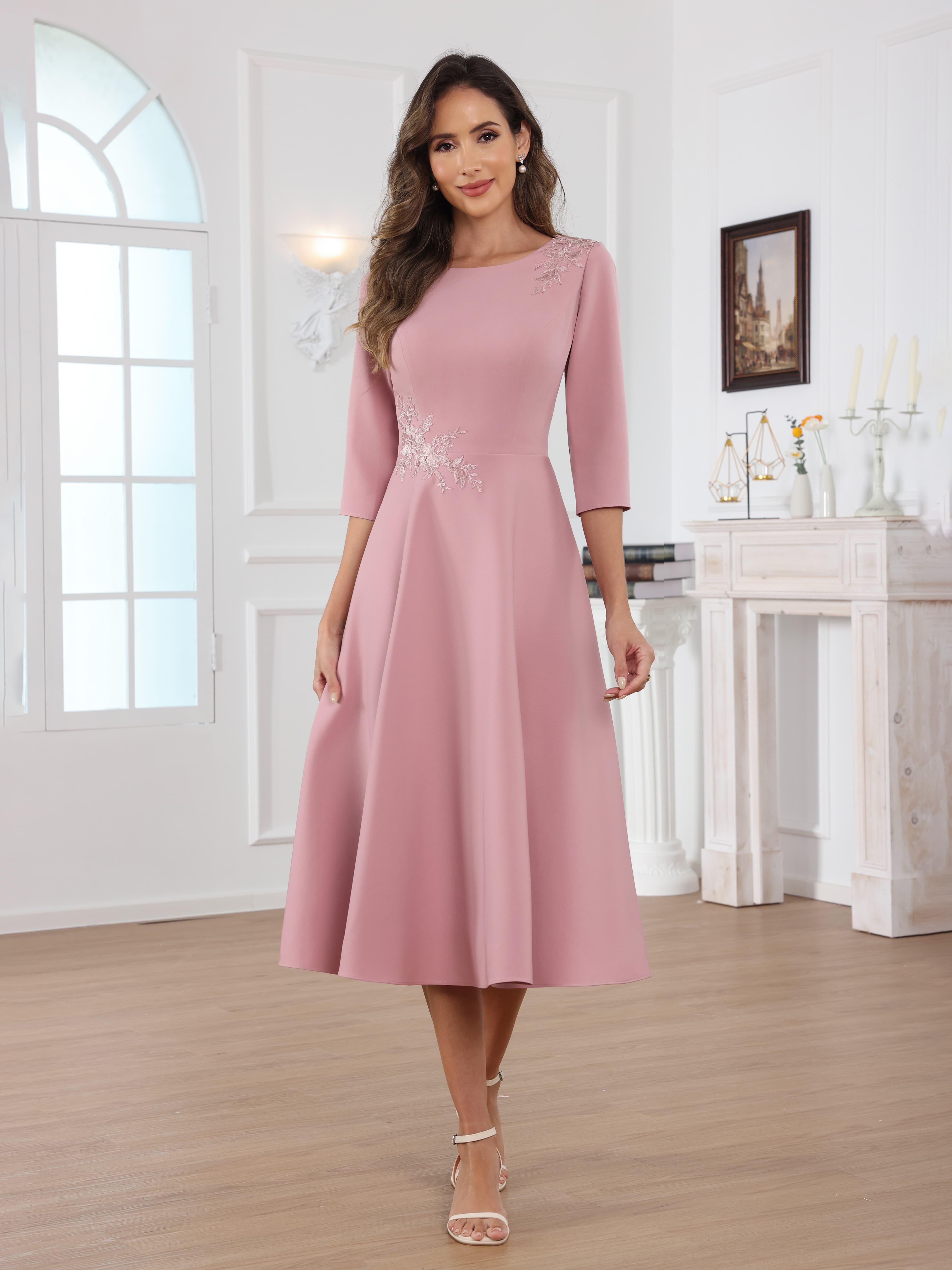 Naelithara Romantic Scoop A-Line Appliques Tea Length Satin Mother of the Bride Dresses