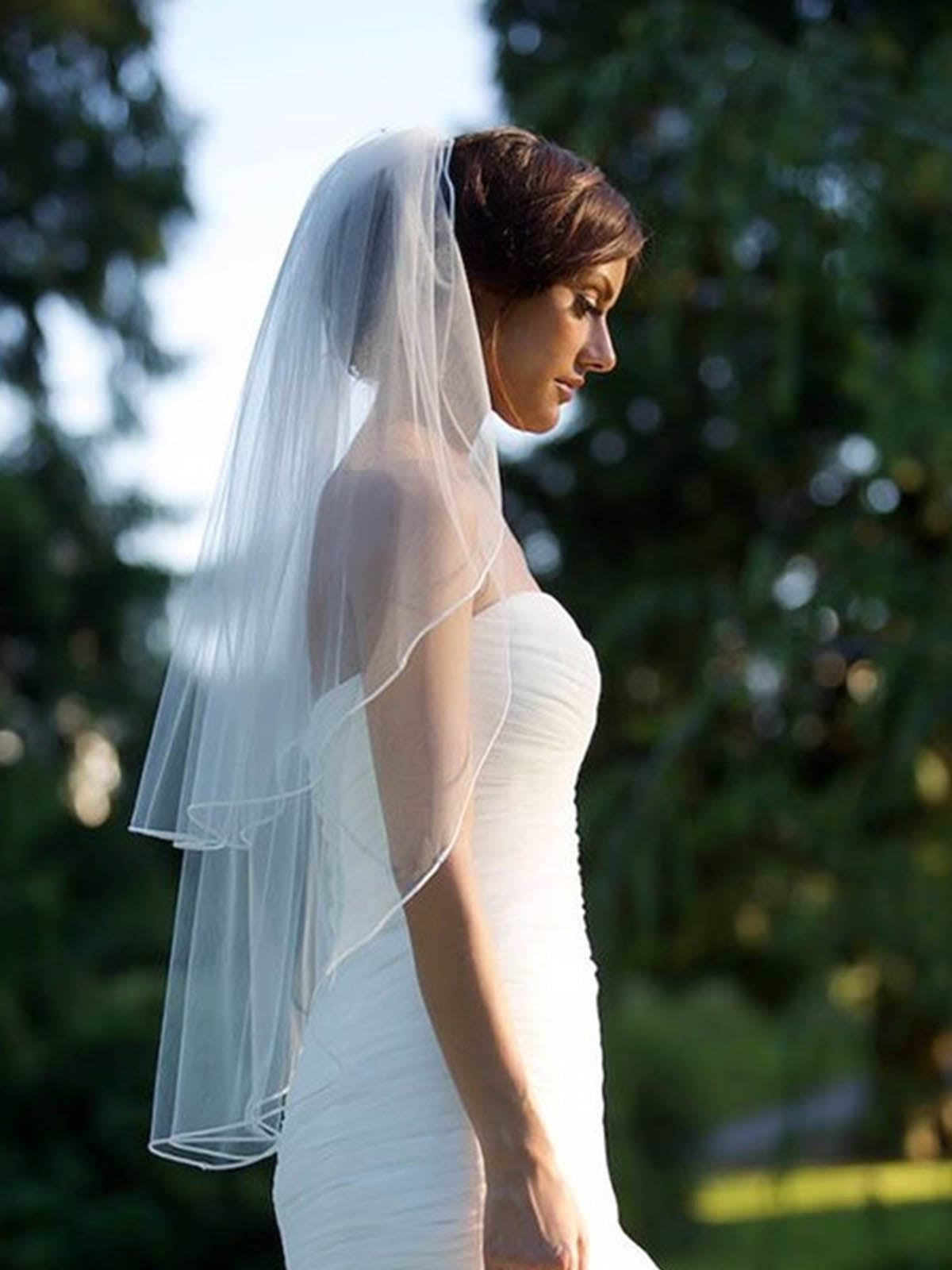 Airy Two Tier Pencil Edge Tulle Bridal Veil