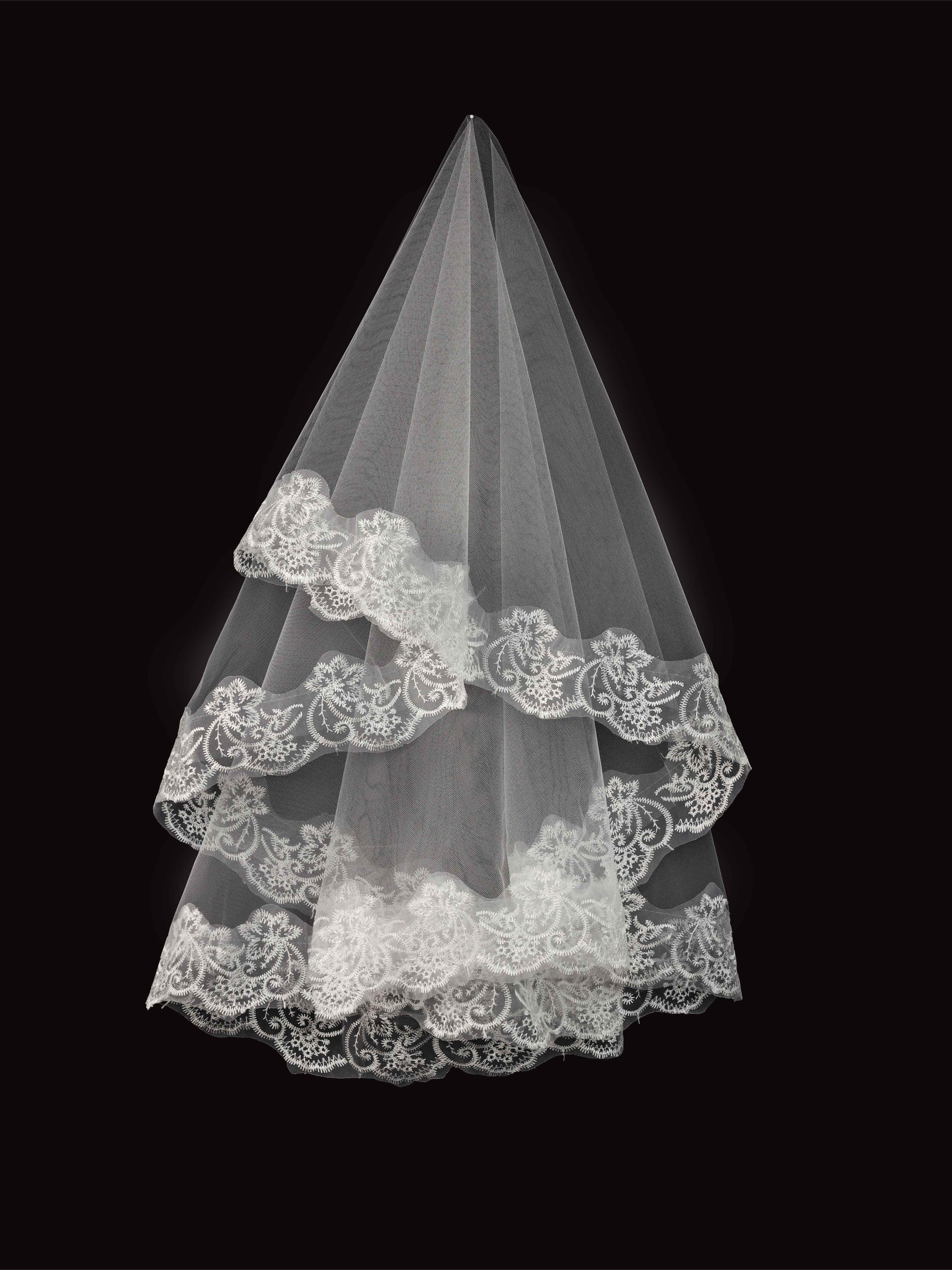 Black Lace Mantilla Veil for Gothic Bridal Look