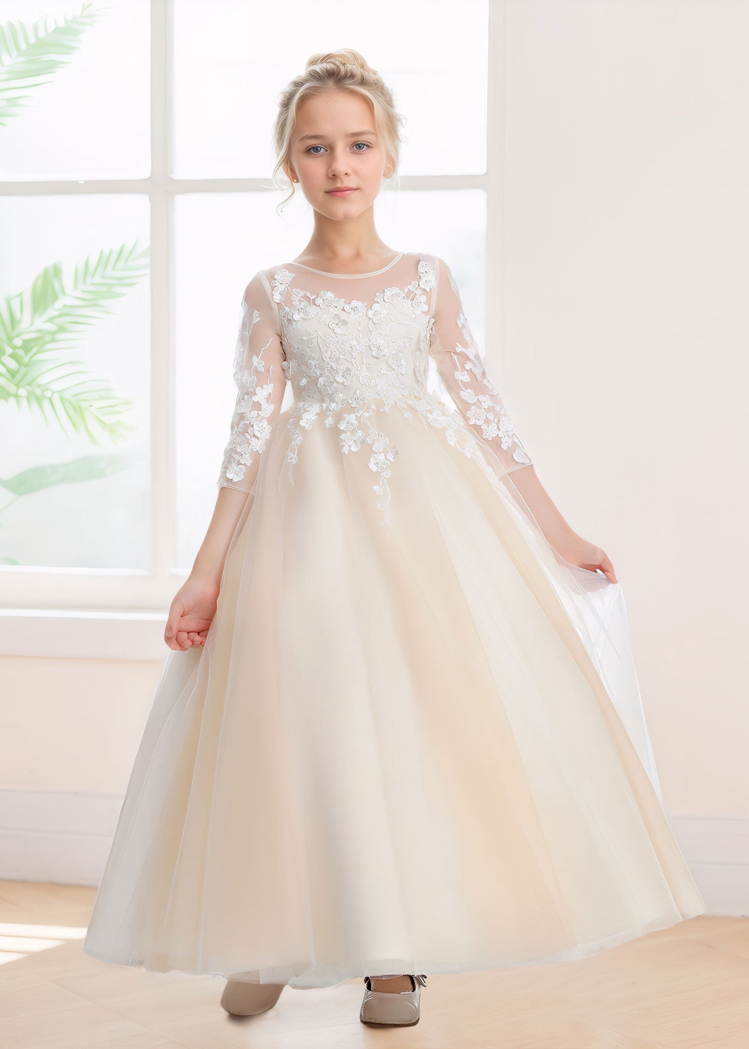 Dreamy A-Line Scoop Applique Long Tulle Flower Girl Dresses