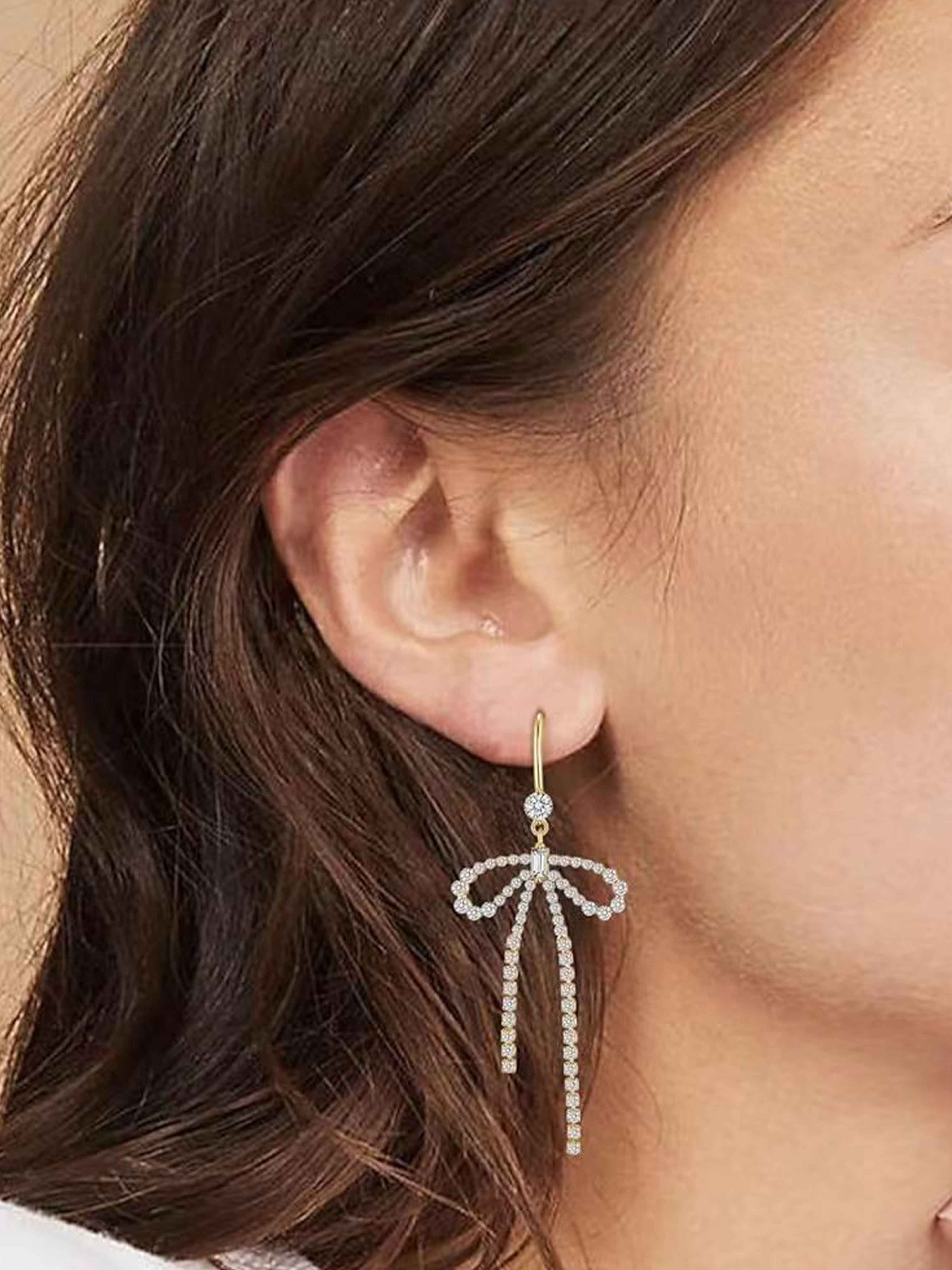 Charming Rhinestones Bow Long Earrings