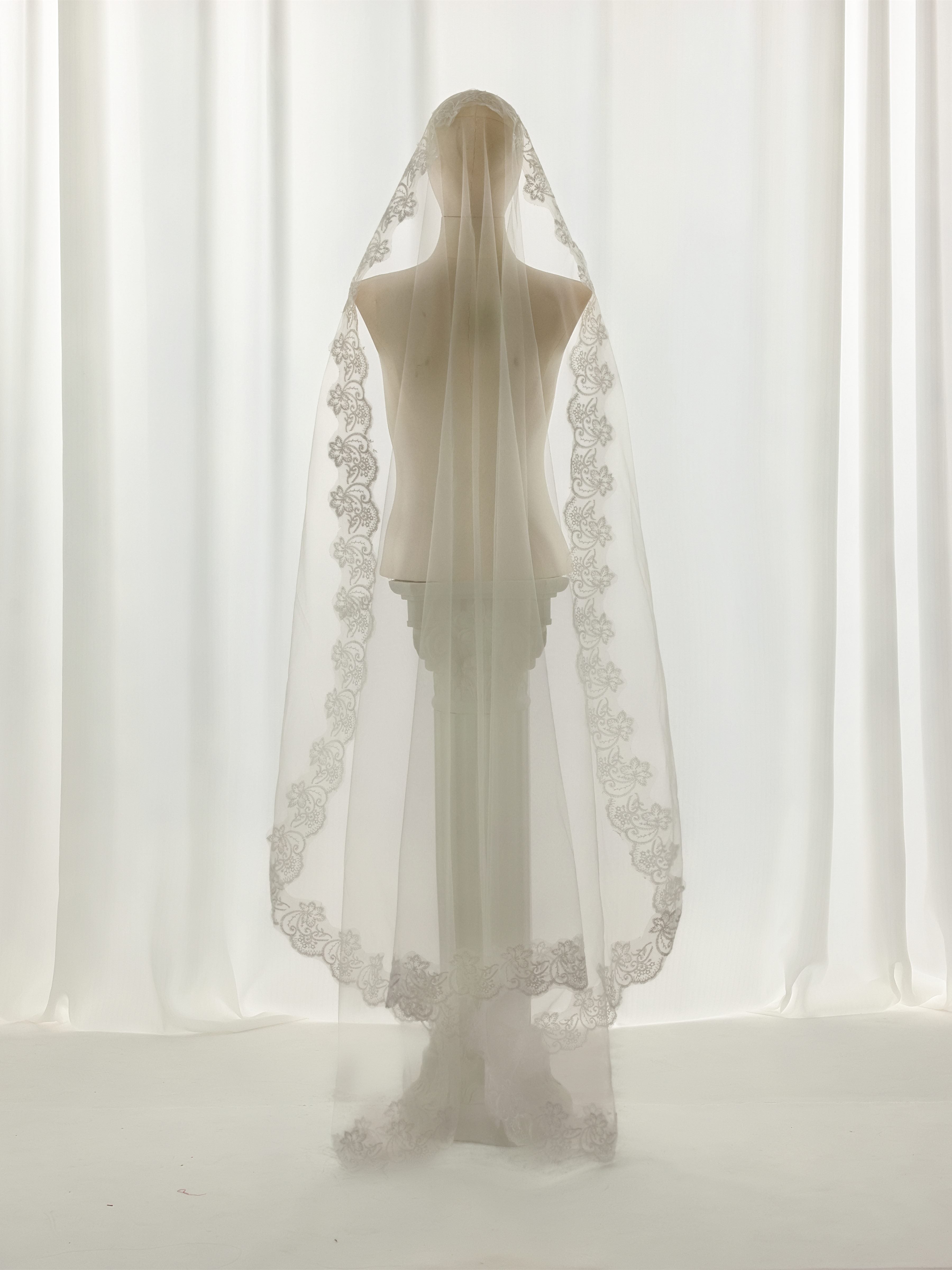 Ivory Lace Mantilla Wedding Veil