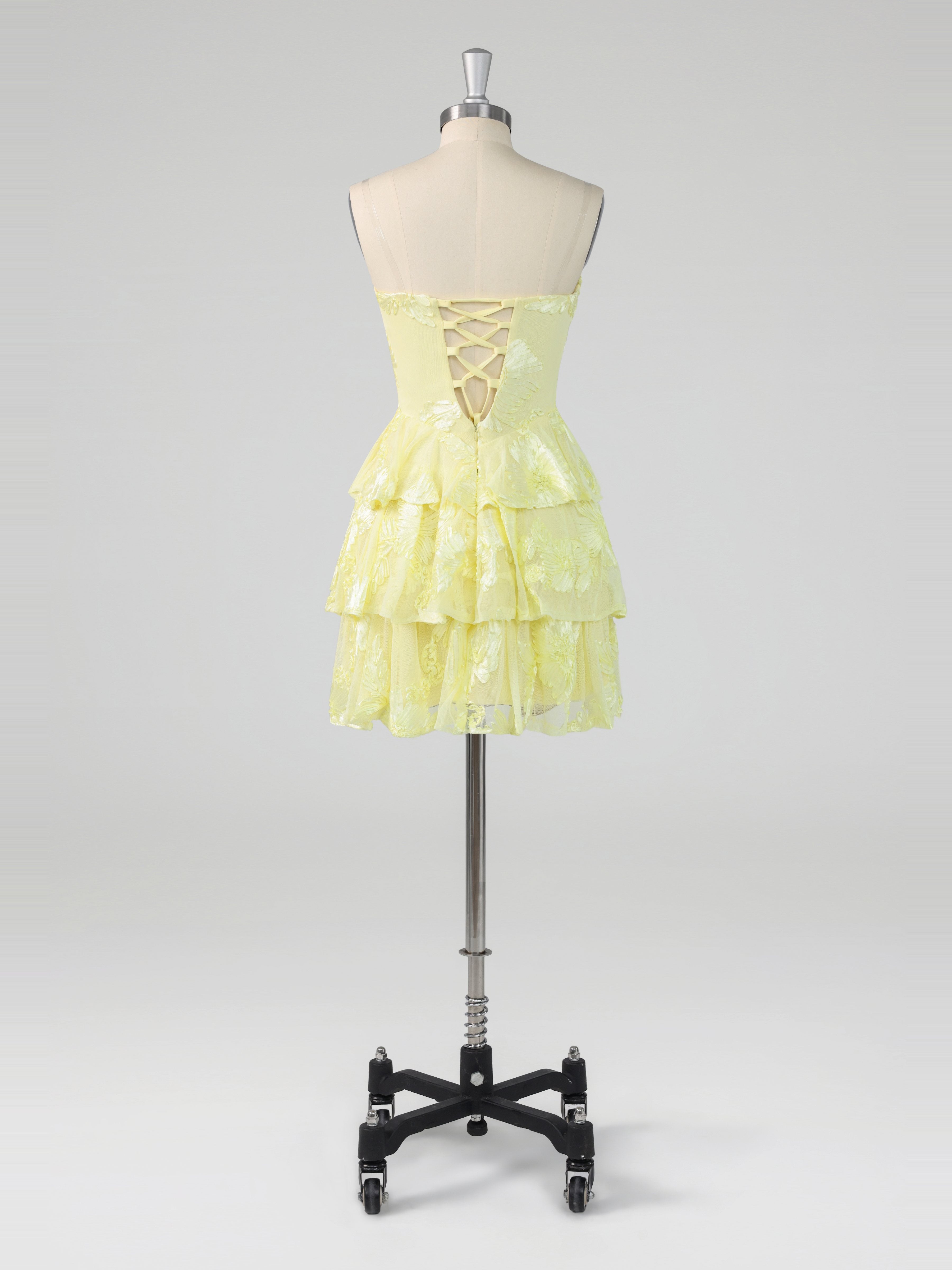 Modern A-line Strapless Tiered Ruffles Mini Party Dresses