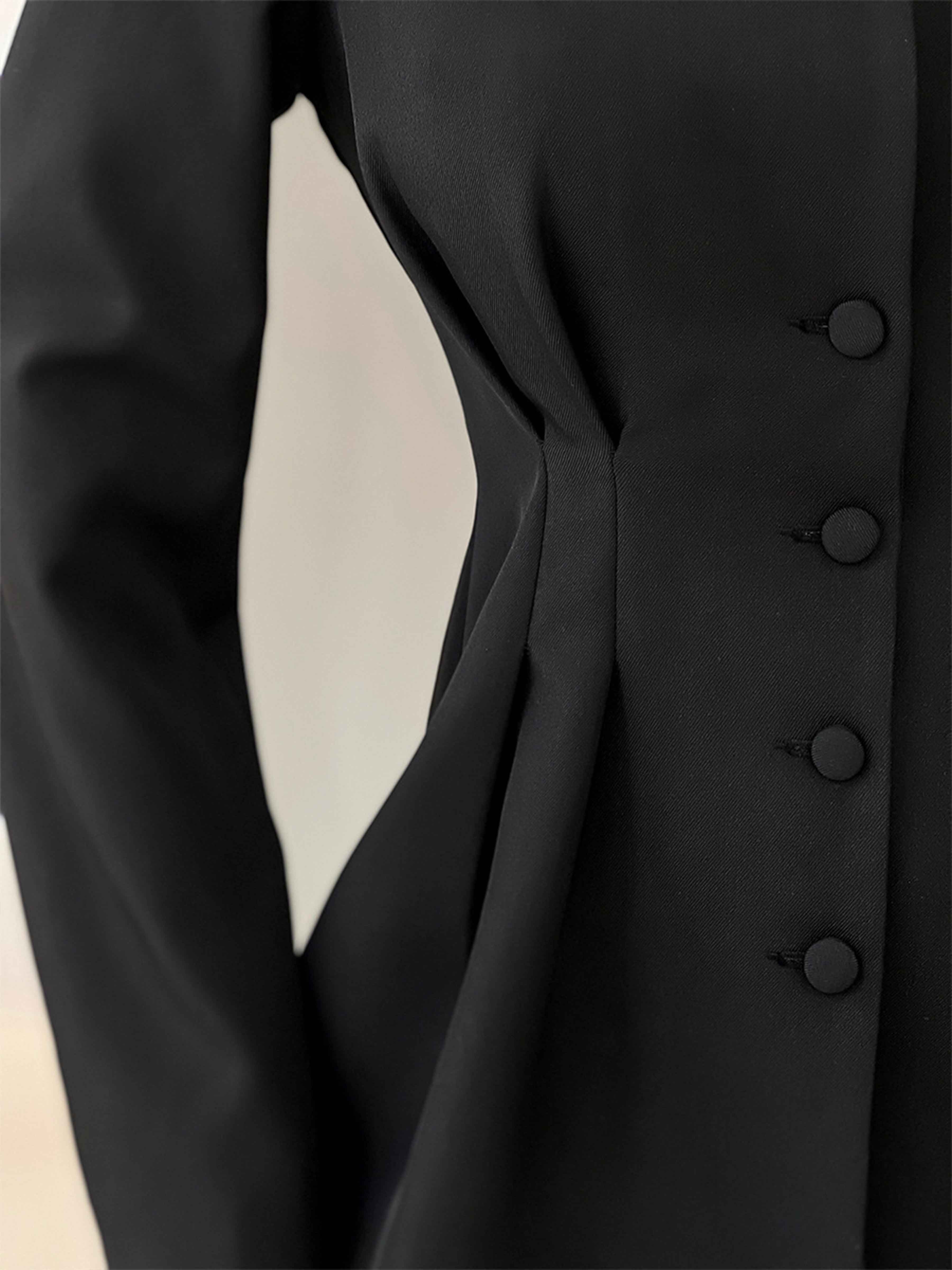 #color_Black