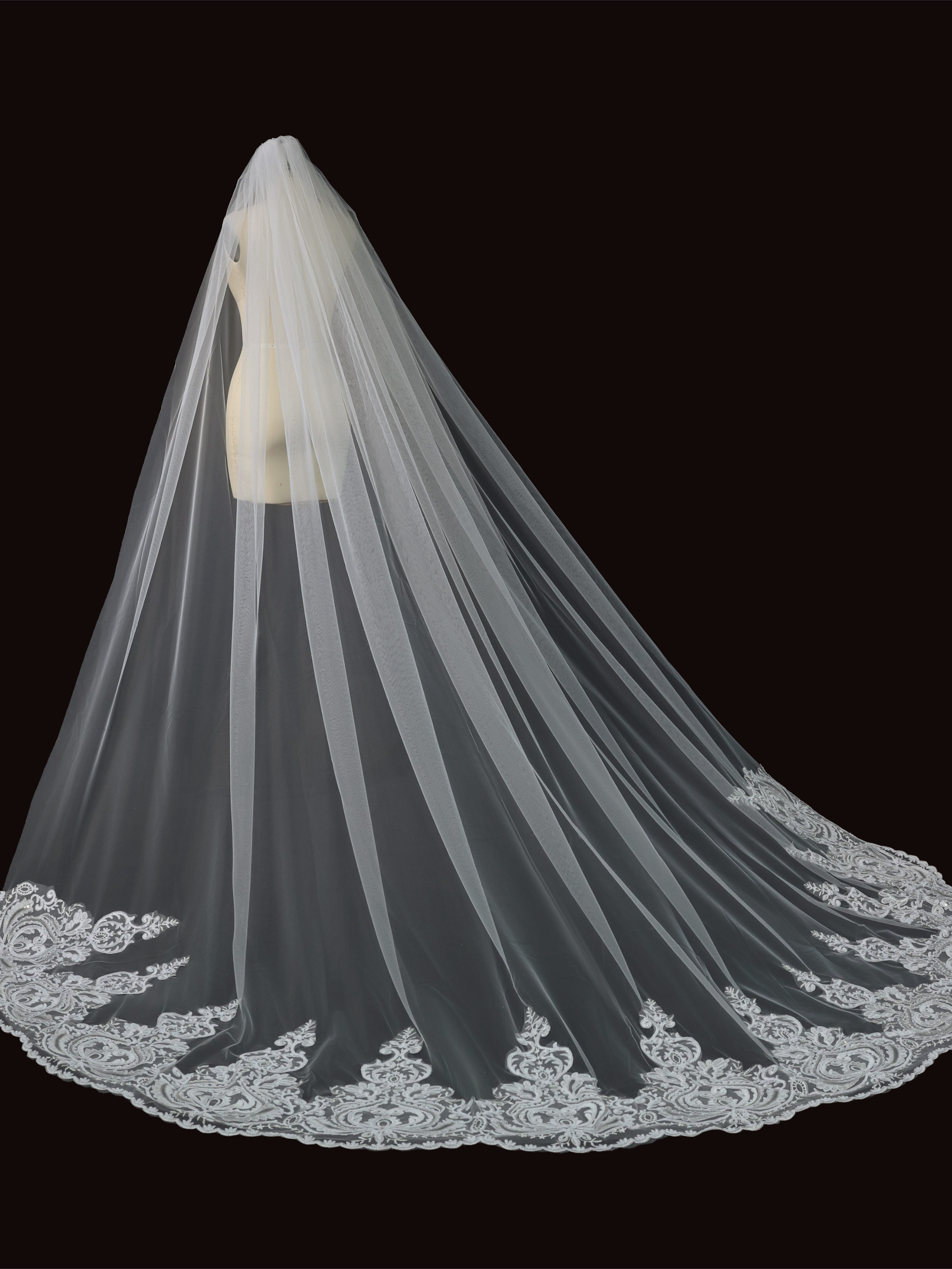 Soft Tulle Bridal Veil with Comb