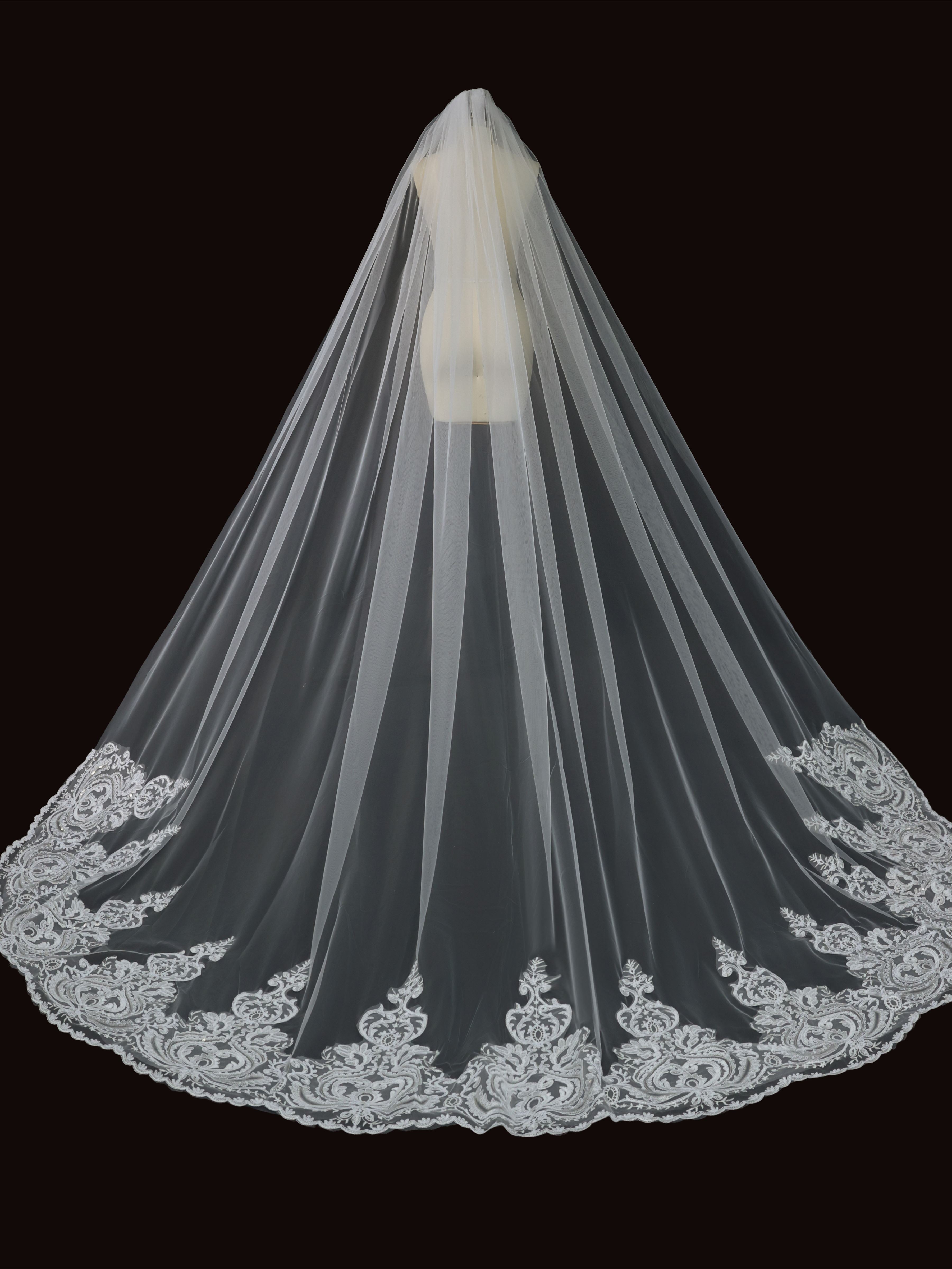 Soft Tulle Bridal Veil with Comb