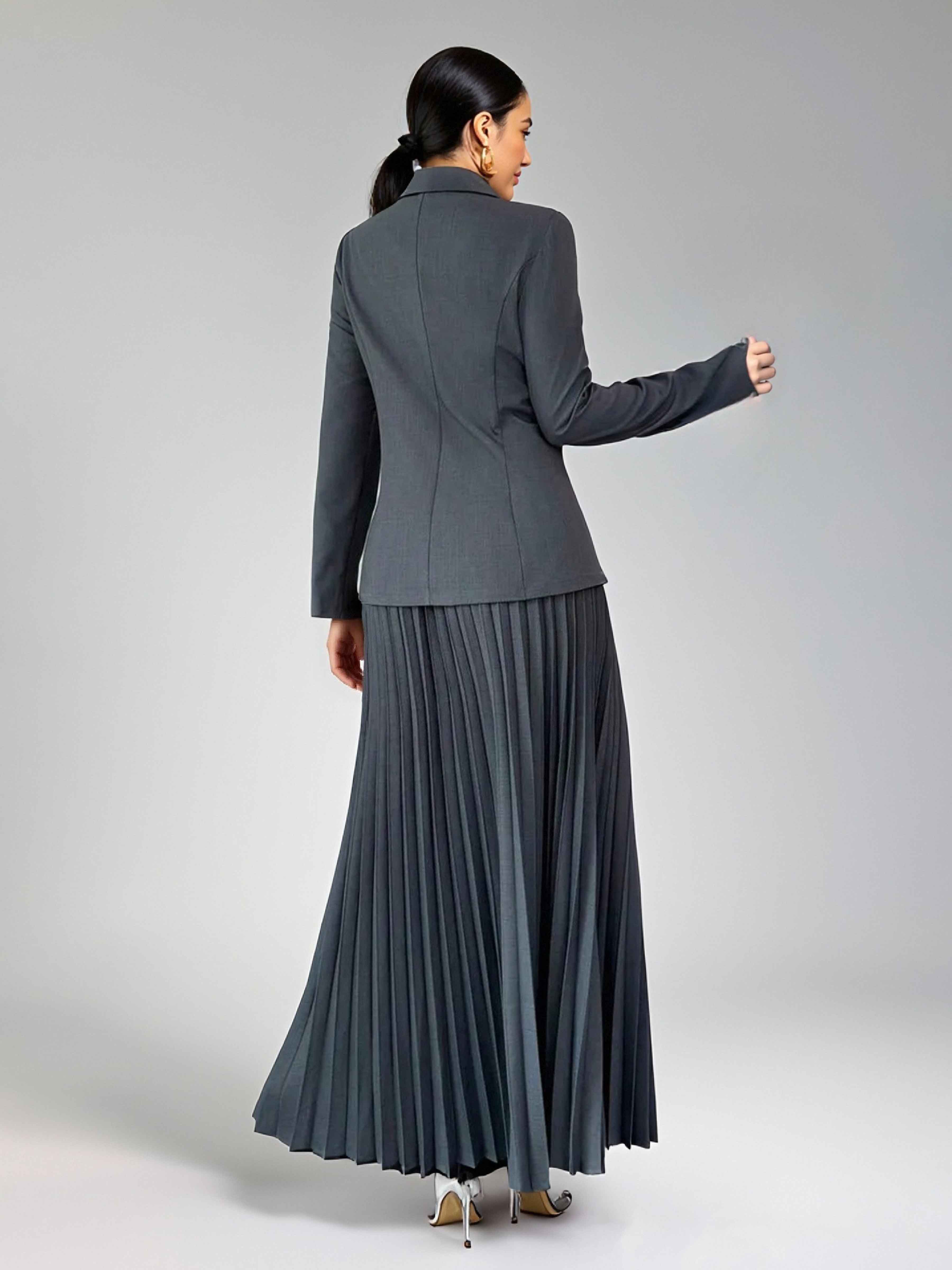 Slim Fit Women's 2 Pieces Notch Lapel Four Buttons Suit Dress