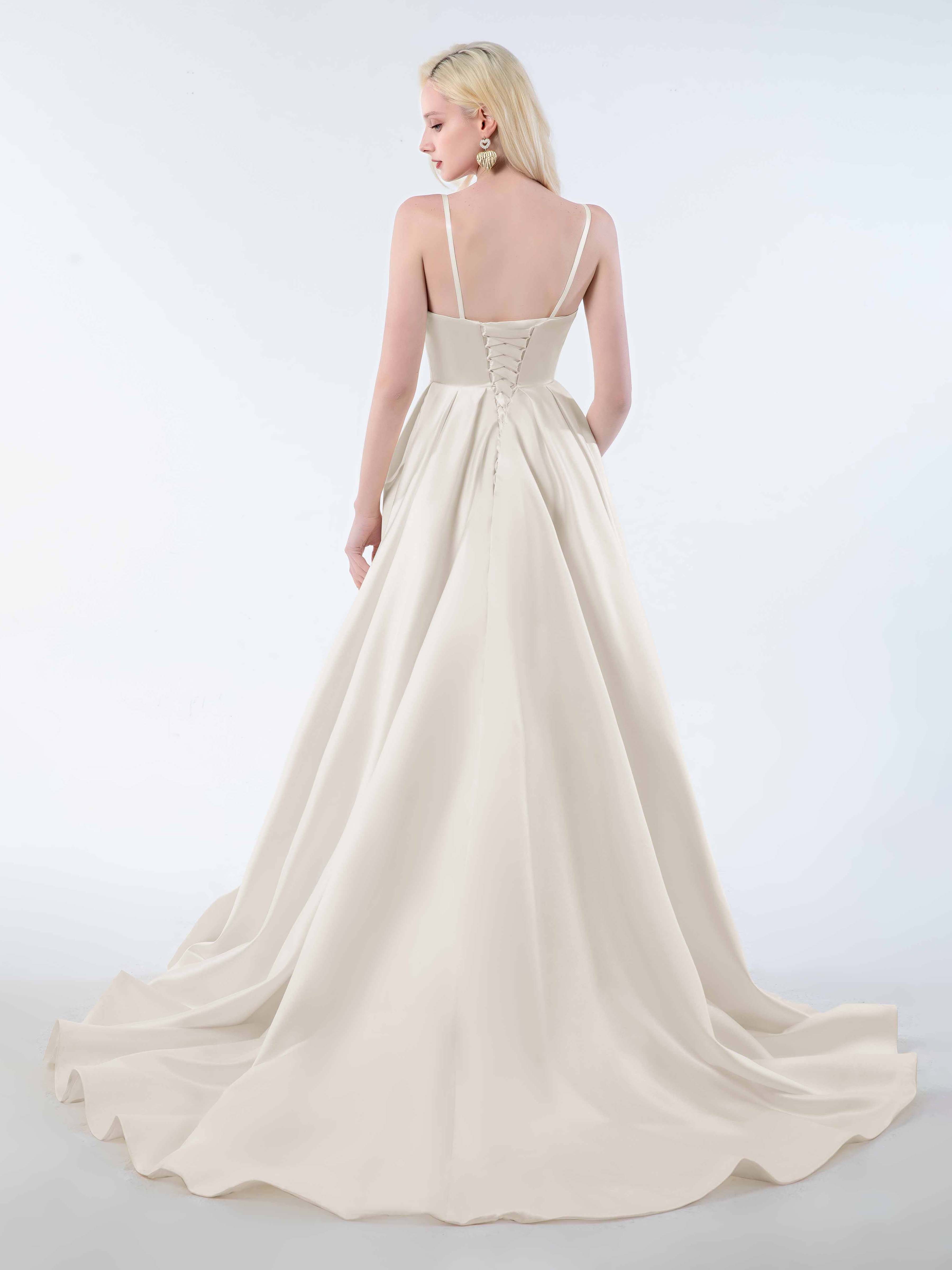 #color_Ivory