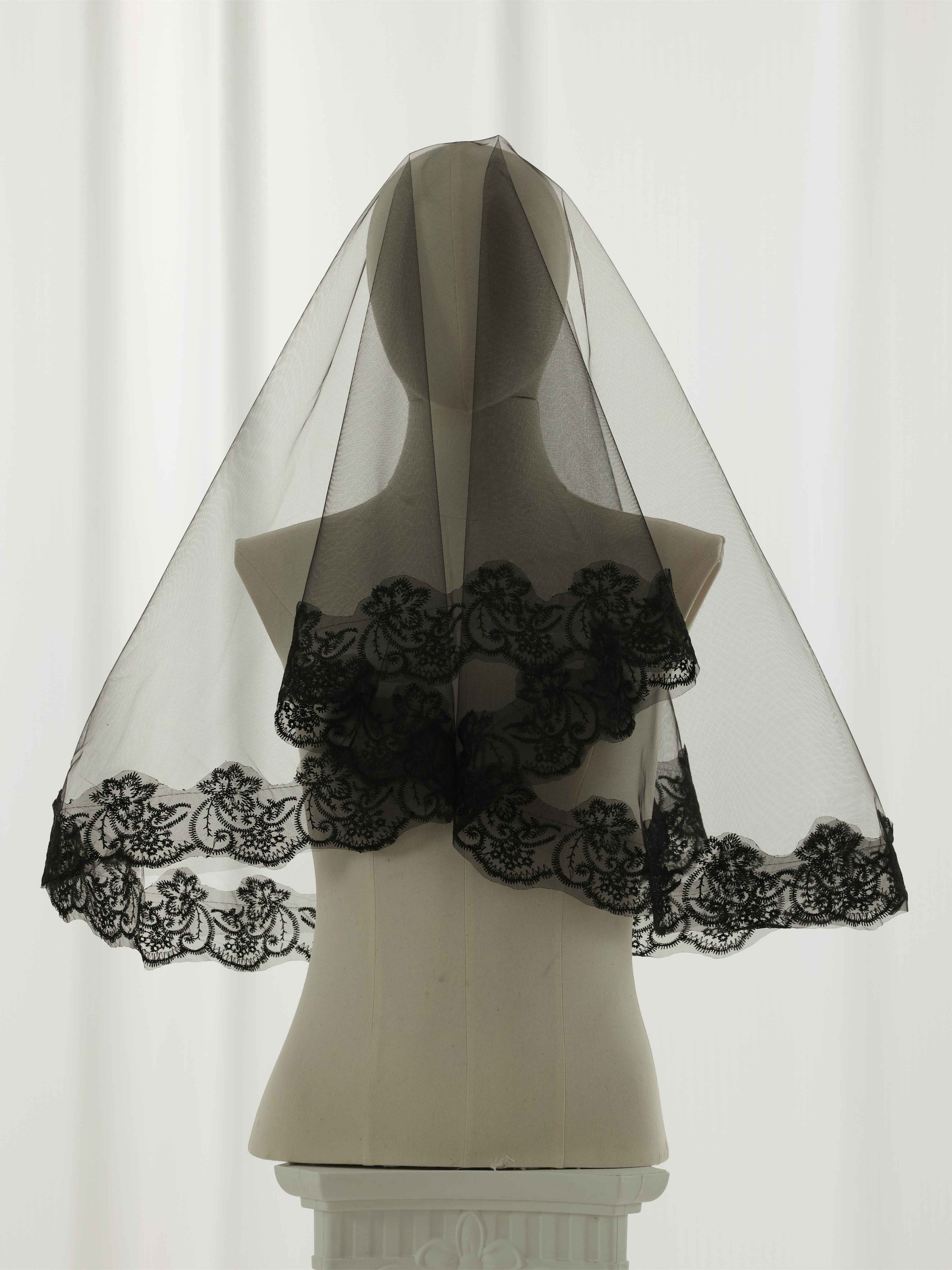 Black Lace Bridal Veil with Embroidered Edge