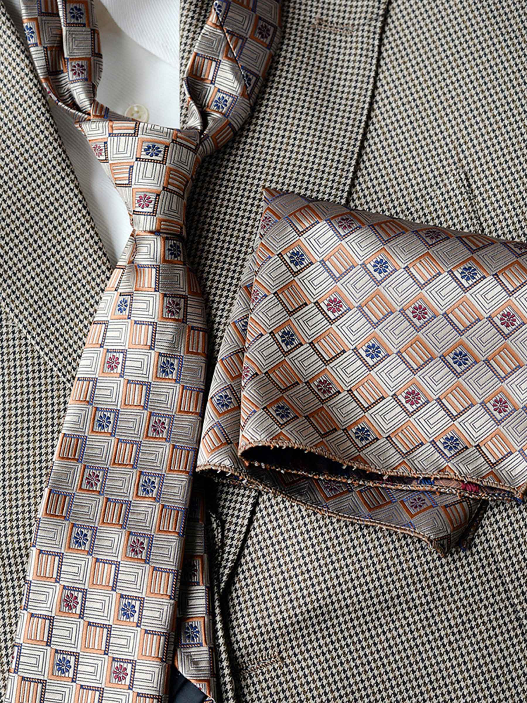 Modern Men's Patterned Tie and Pocket Square Set UK