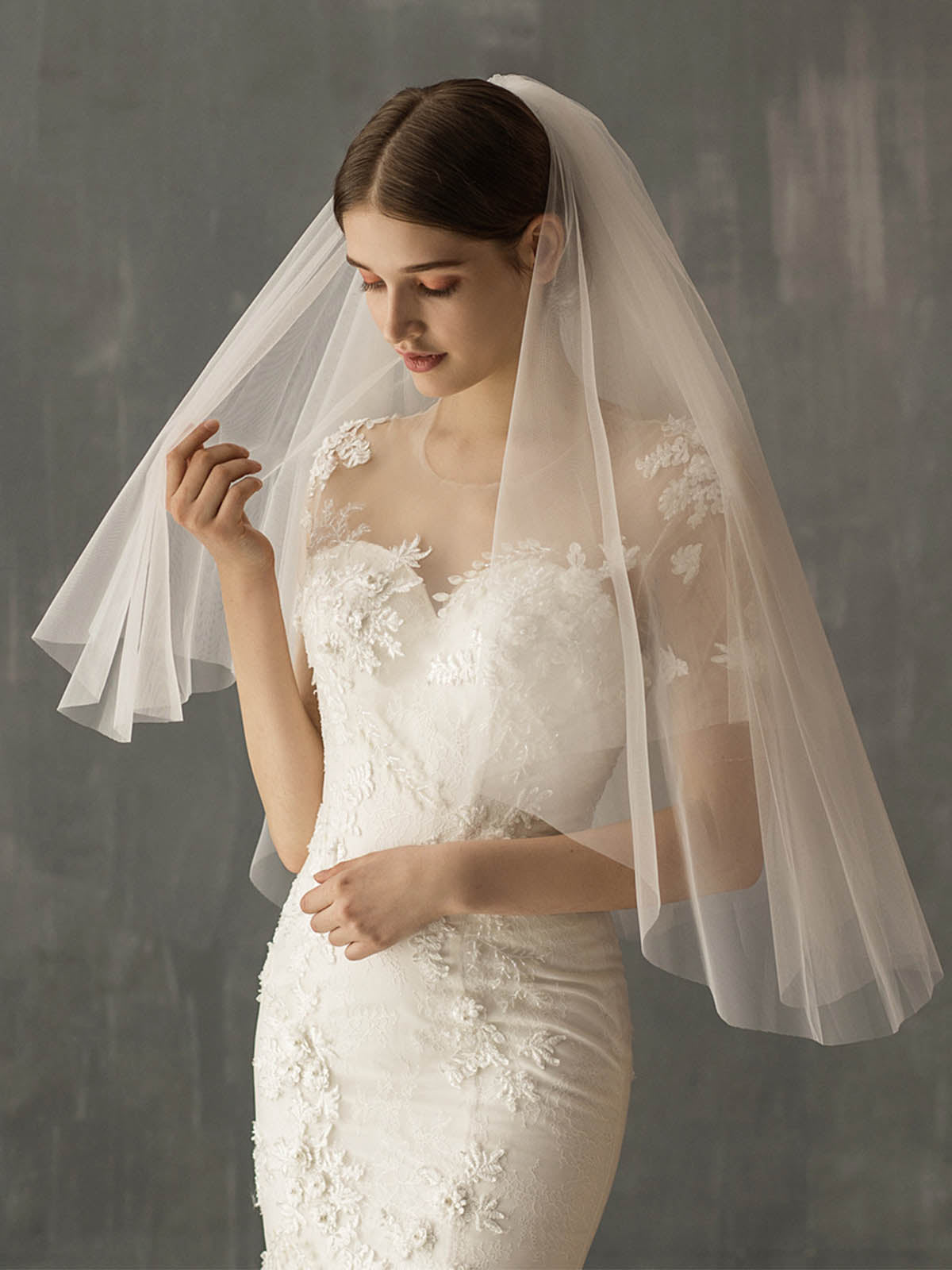 Romantic Simple Two Tier Bridal Veil