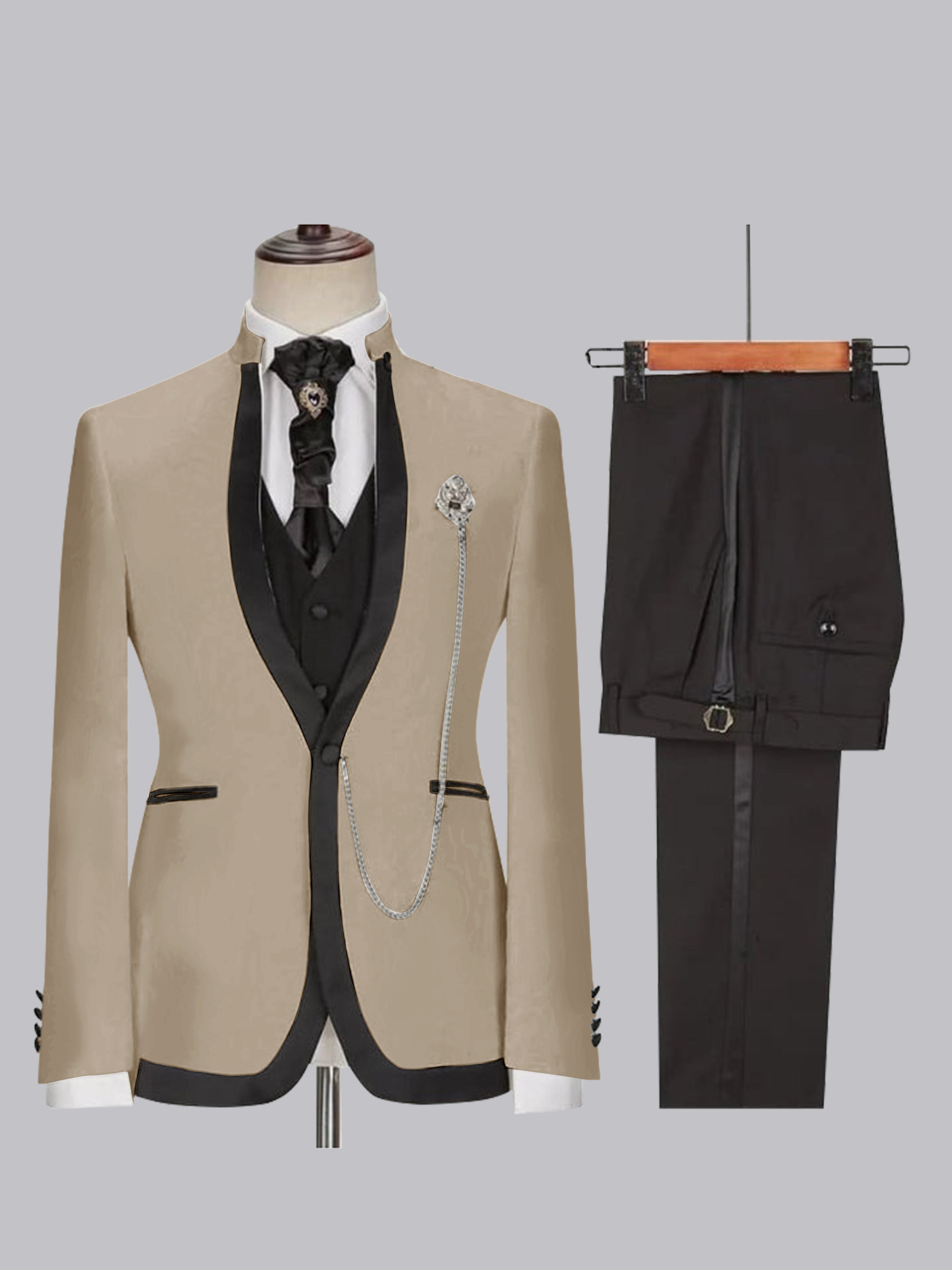 Sophisticated Men's Fitted Single Button 3 Pieces Wedding Suits