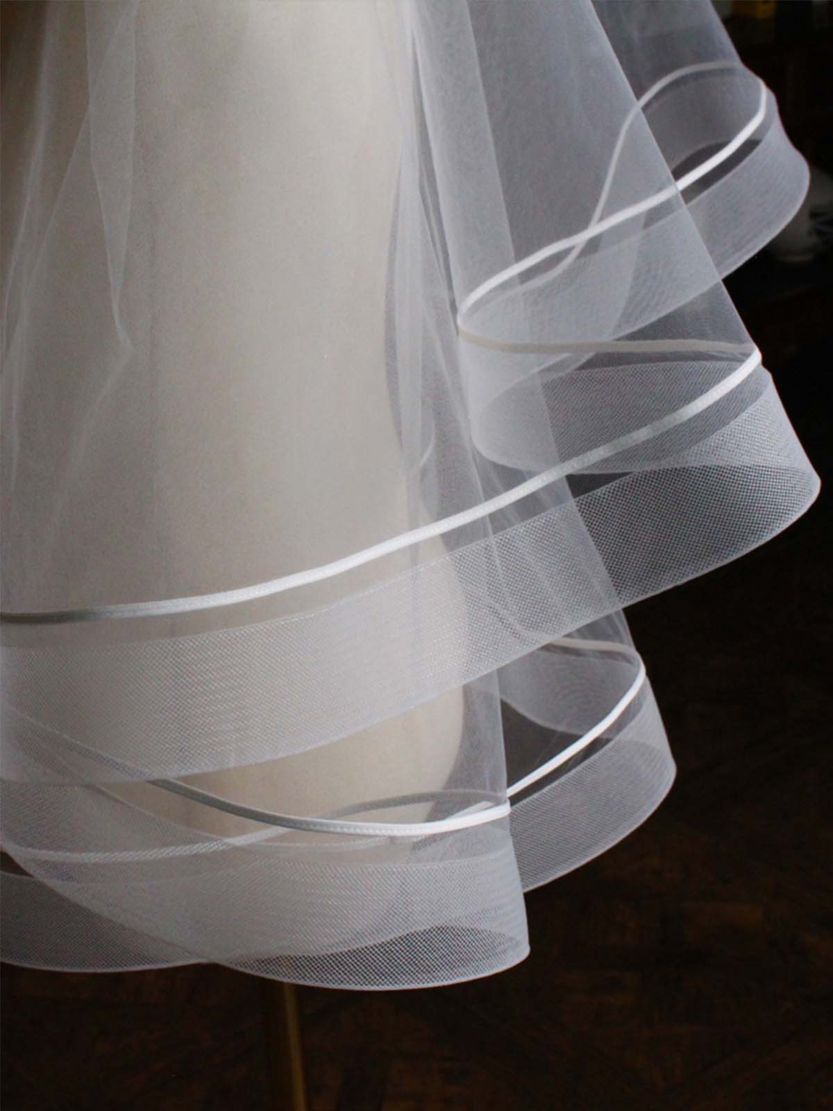 Stylish White Double Stretch Mesh Bridal Veil